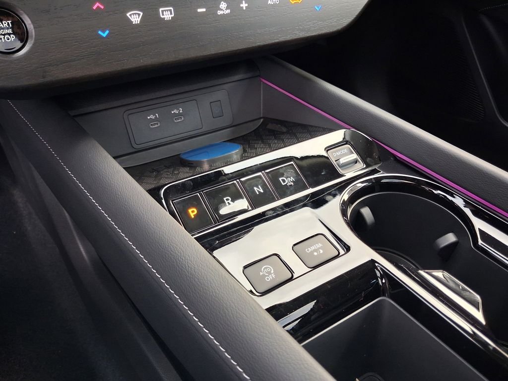 New 2026 White Nissan SL image 11