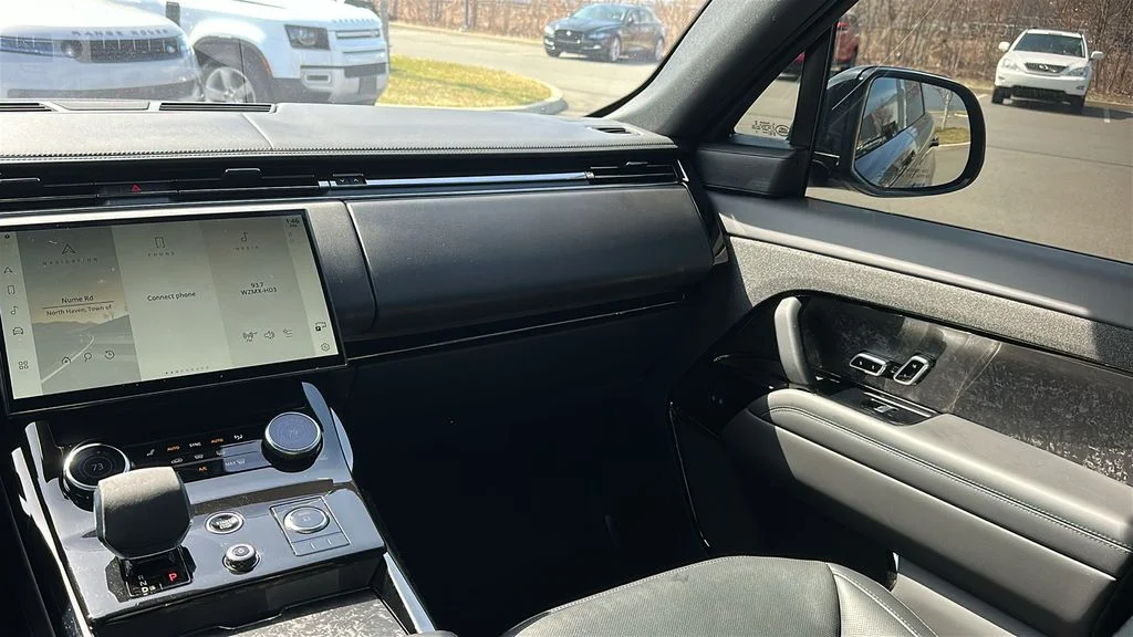 Used 2023 Black Land Rover SE image 24