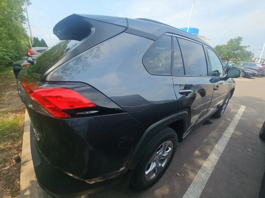 Used 2023 Magnetic Gray Metallic Toyota XLE image 4