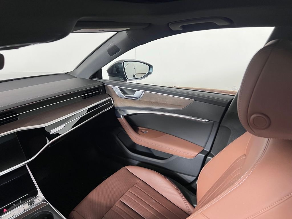 Used 2024  Audi 55 Prestige image 26