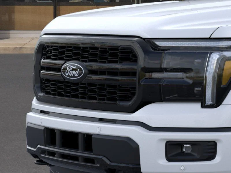 New 2026 Star White Metallic Tri-Coat Ford Lariat® image 18