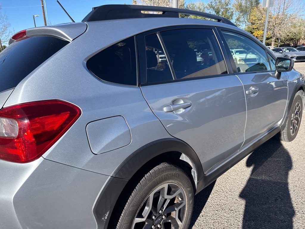 Used 2017 Silver Subaru 2.0i Premium image 5