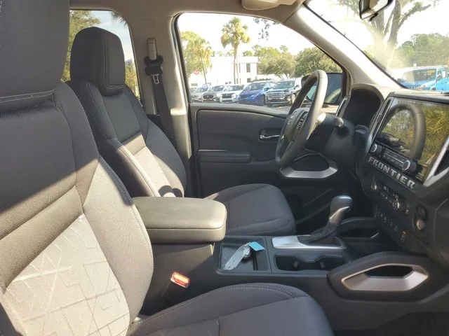 2026 Nissan Frontier SV - Photo 30