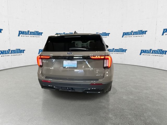 Used 2026 Gray Ford ST-Line image 10