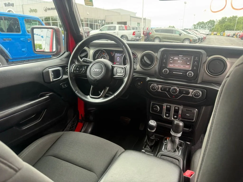 Certified Used 2019 Red Jeep Sport S image 41