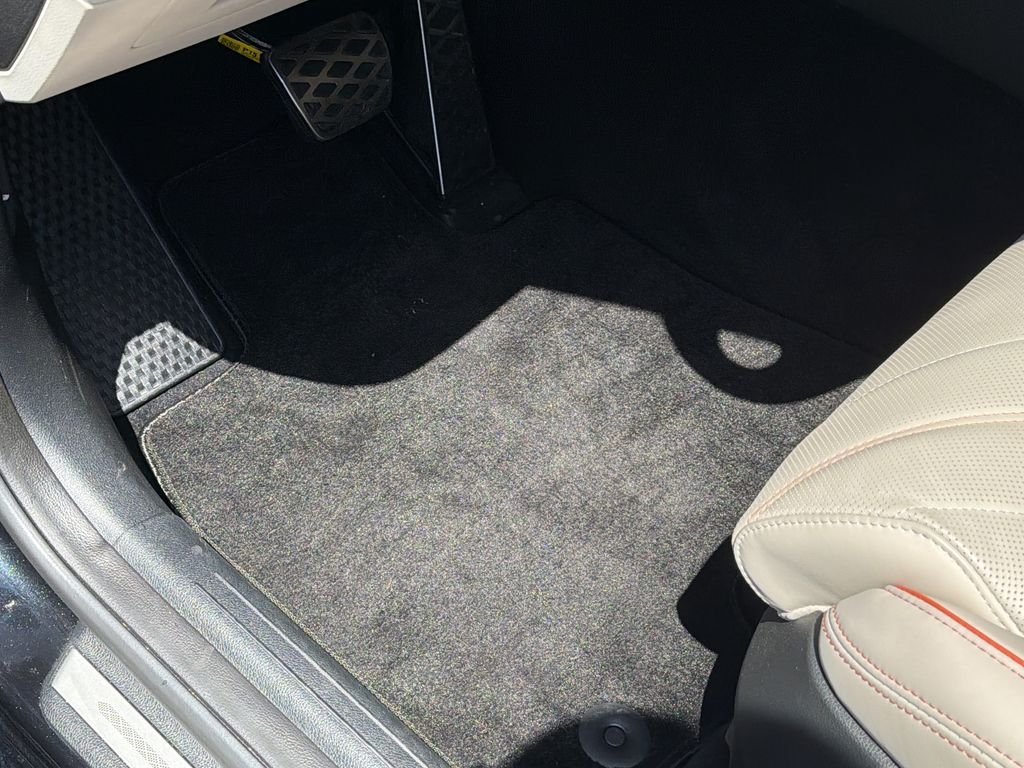 2026 GENESIS GV70 Sport Prestige - Photo 18