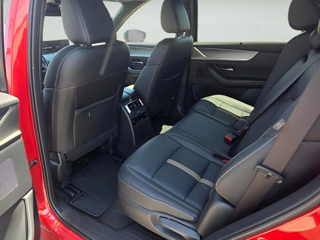Used 2025 Soul Red Crystal Metallic Mazda Premium Plus Package image 12