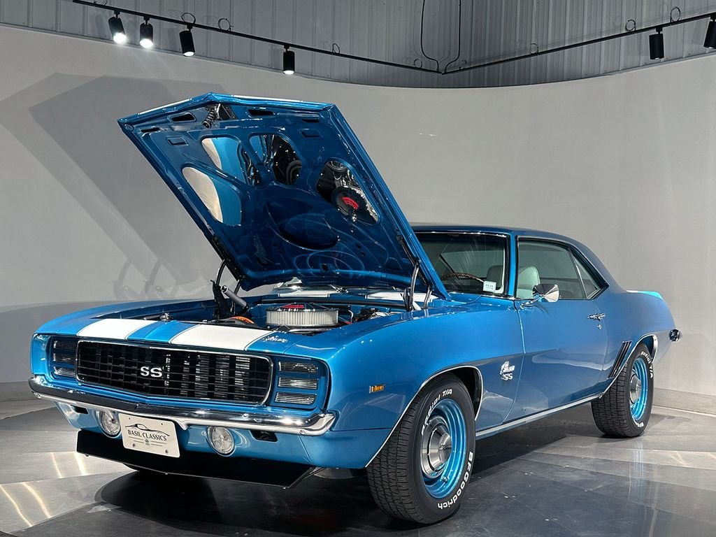 Used 1969 Blue Chevrolet  image 31