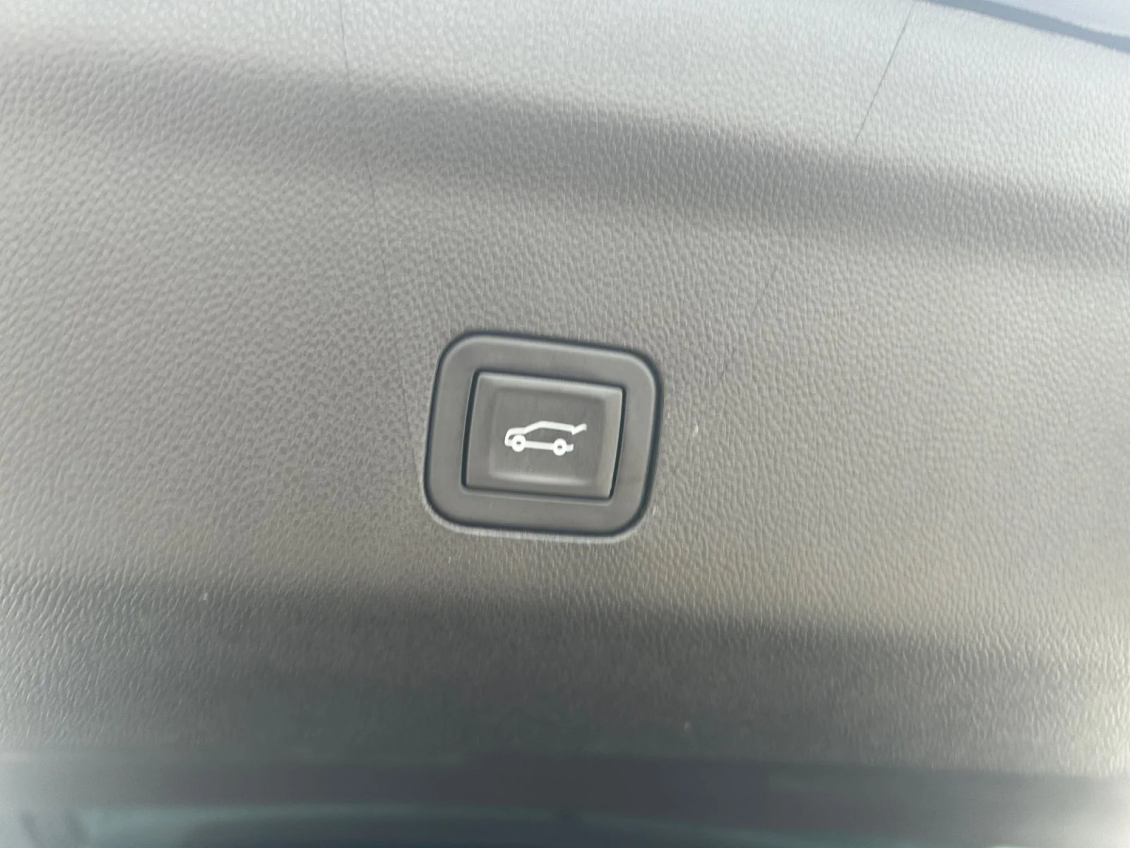 Certified Used 2025 Black Raven Cadillac 4WD Sport Platinum Leather Sunroof Navigation 6.2L image 11