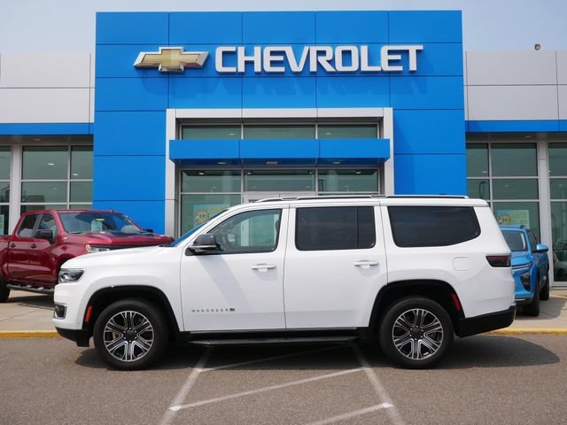 Used 2024 Jeep Wagoneer Series II with VIN 1C4SJVBP6RS176436 for sale in Roseville, Minnesota