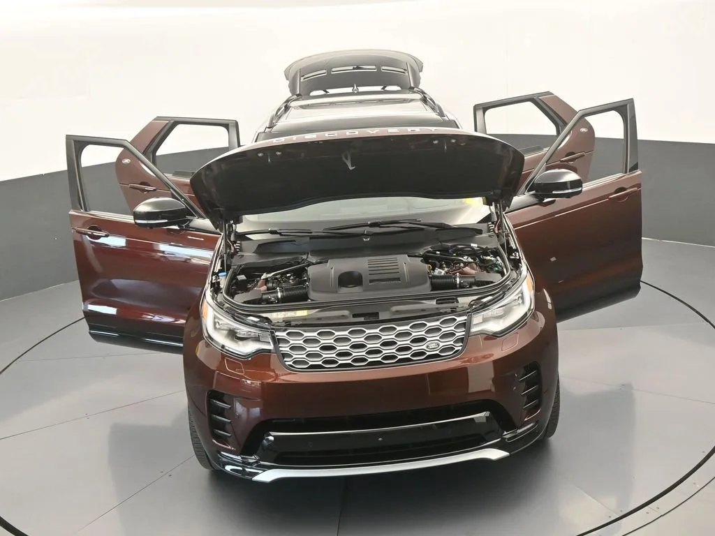 2026 Land Rover Discovery Gemini Edition - Photo 78