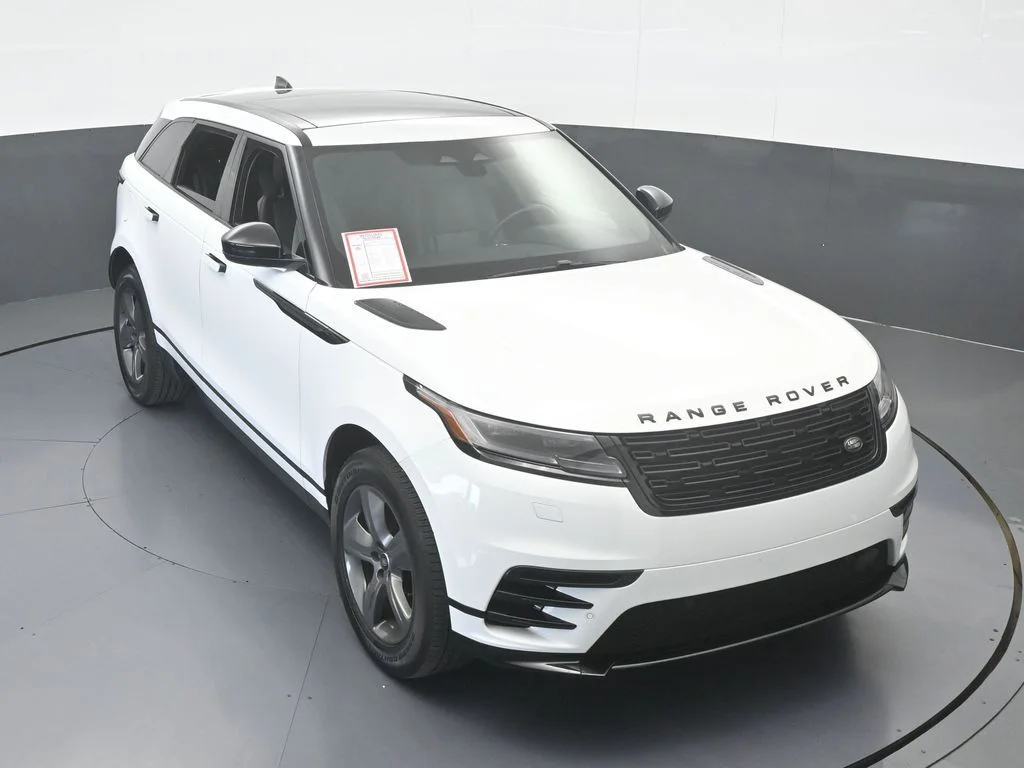 Used 2025 Gray Land Rover Dynamic SE image 51
