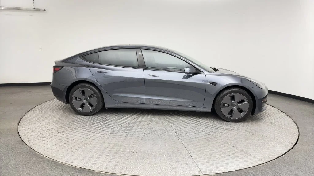 Used 2023 Black Tesla Long Range image 9