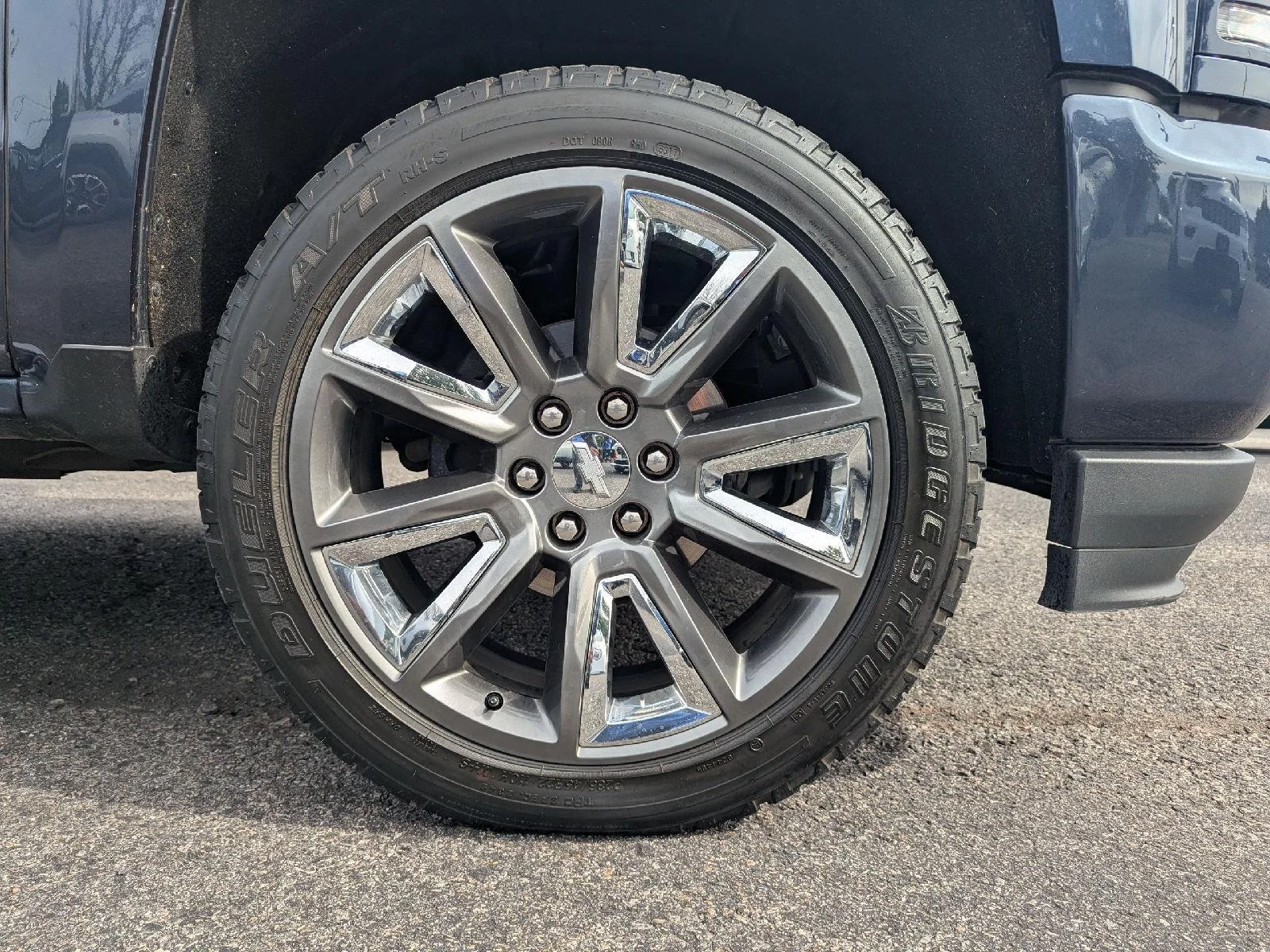 Used 2018 Centennial Blue Metallic Chevrolet LTZ image 9