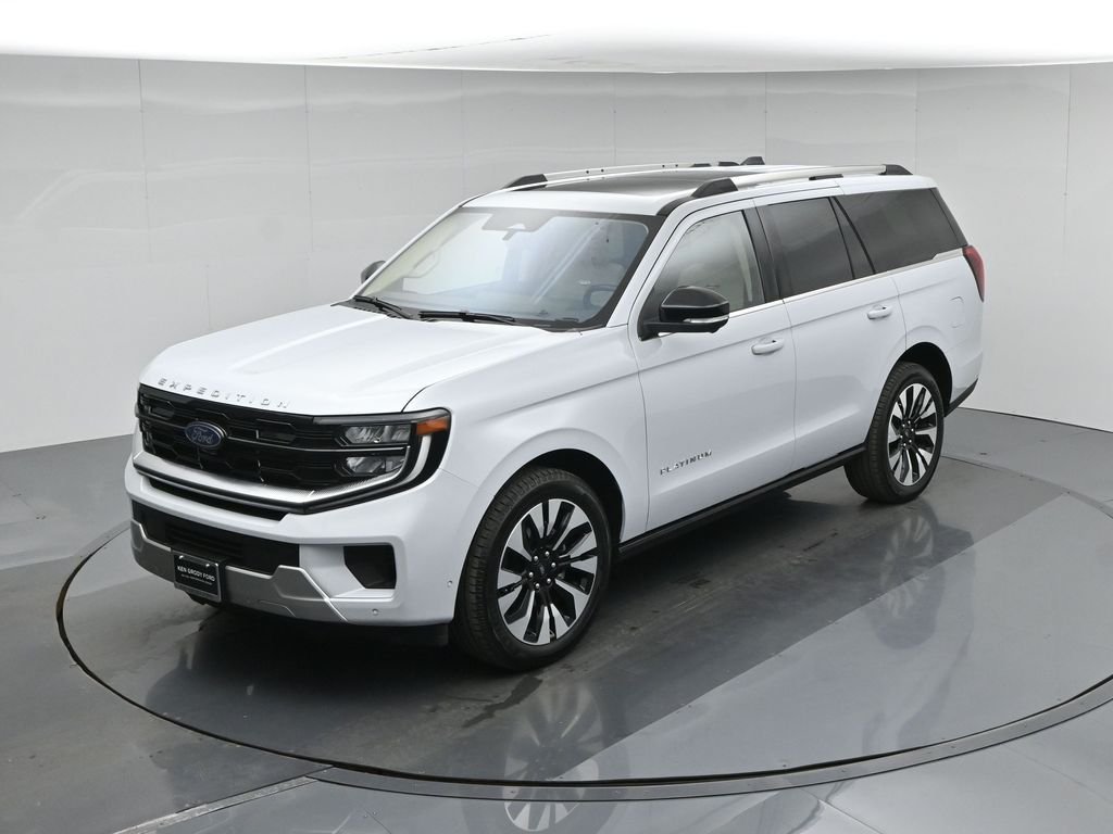 Used 2025 Silver Ford Platinum image 44