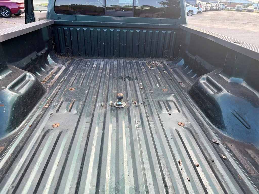 Used 2011 Blue Ford Lariat image 31