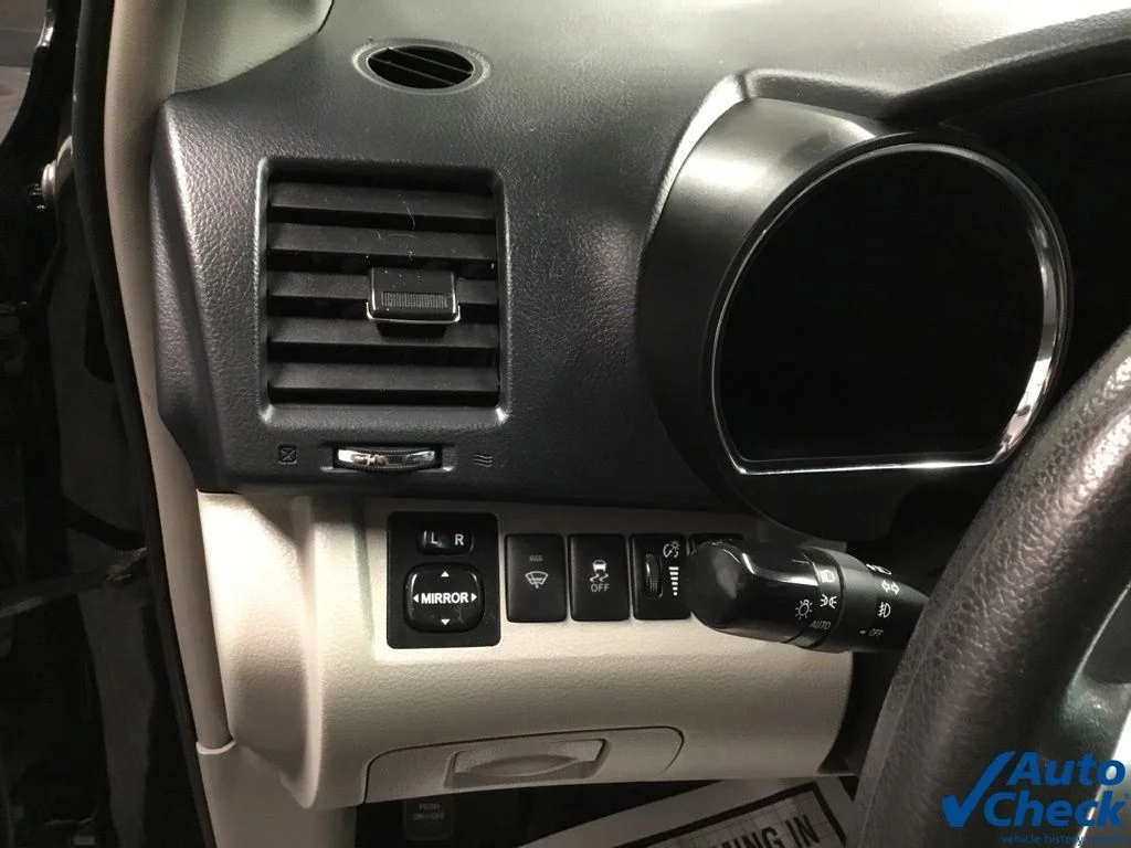 Used 2013 Black Toyota Base Plus V6 image 21