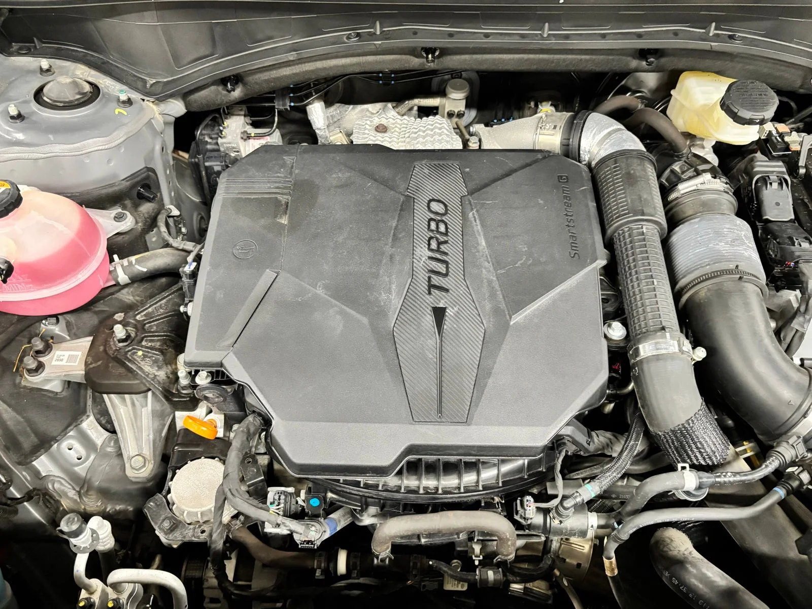 Used 2022 Gray Hyundai Calligraphy image 24