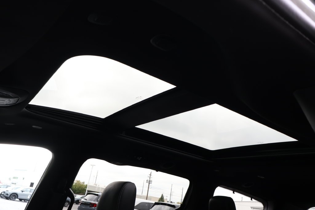 2024 Chrysler Pacifica Limited - Photo 38