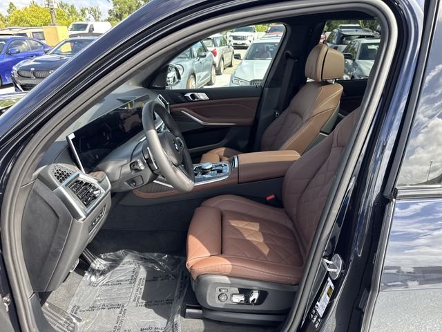New 2027 Carbon Black Metallic BMW xDrive40i image 14
