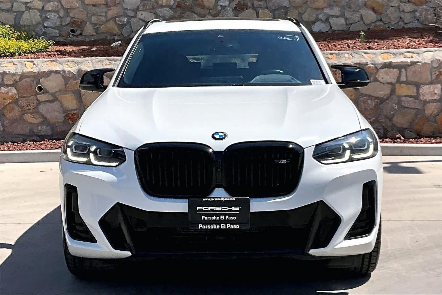 Used 2024 Alpine White BMW M40i image 10