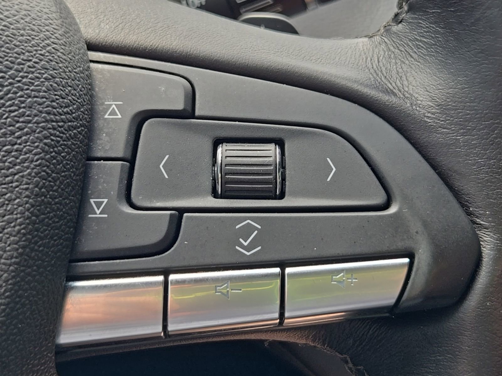Used 2020 SHADOW METALLIC Cadillac FWD Premium Luxury image 44