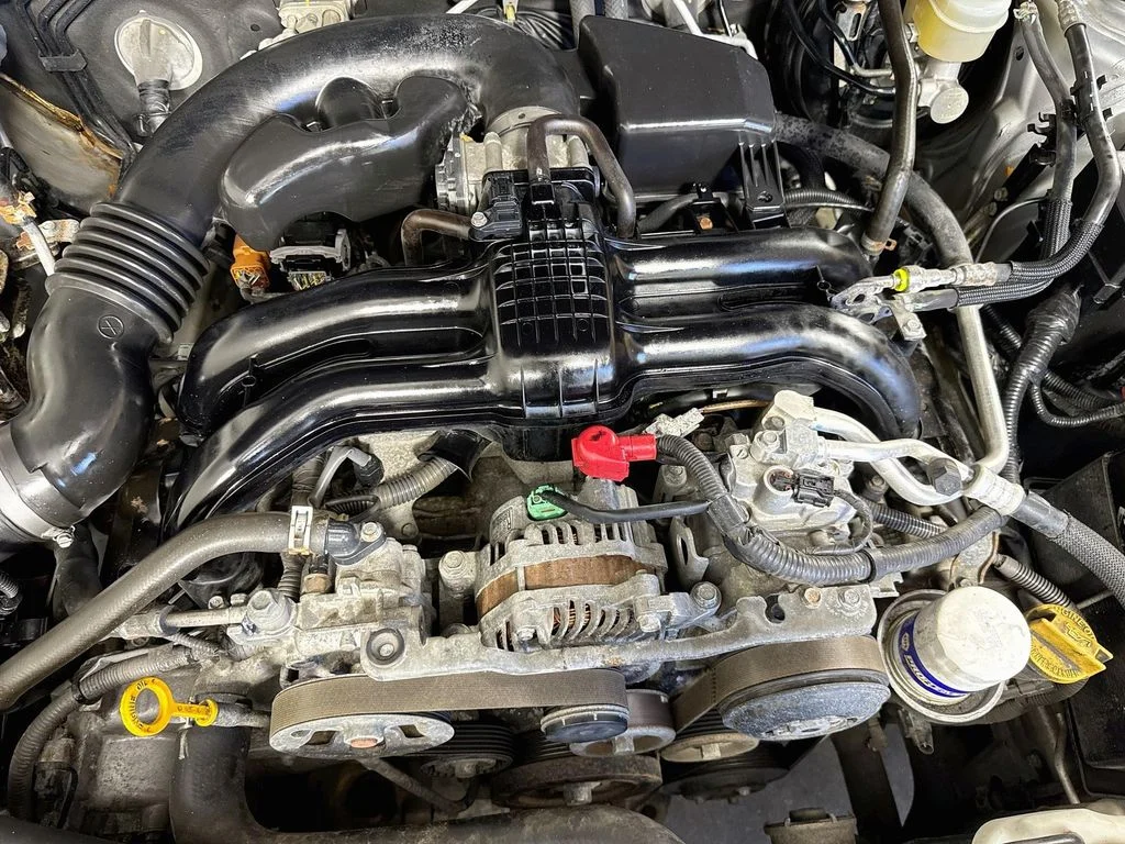 Used 2013 Silver Subaru 2.5i image 35