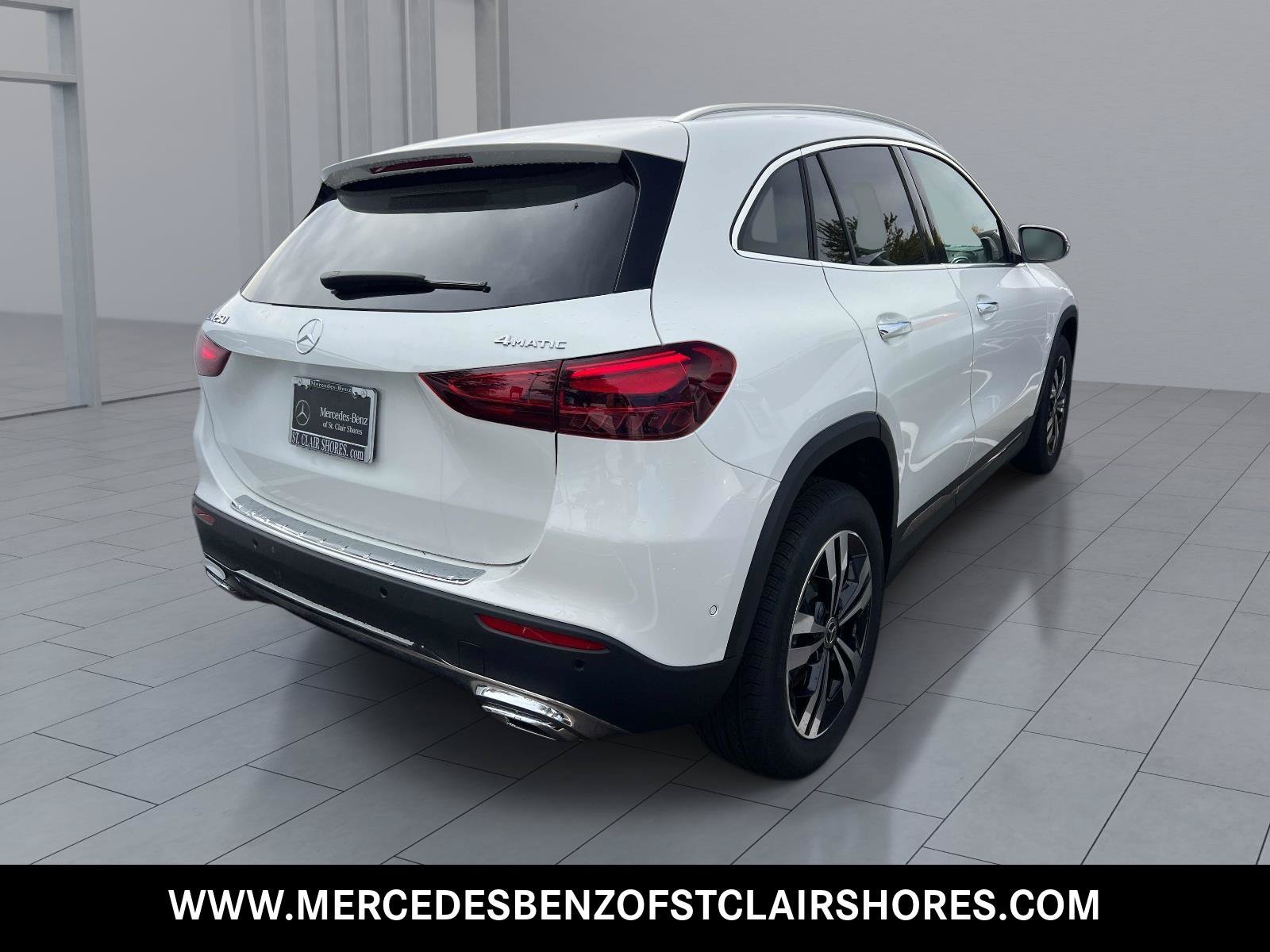 New 2026 Polar White Mercedes-Benz GLA 250 image 4