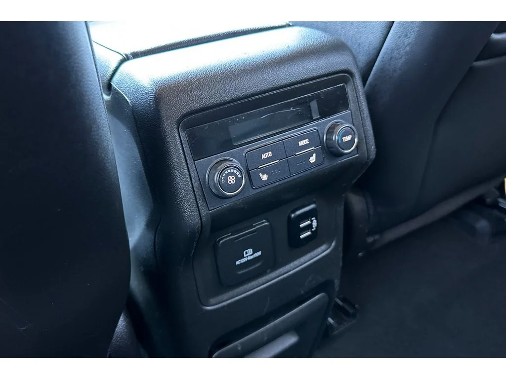 Used 2017 Summit White GMC SLT image 45