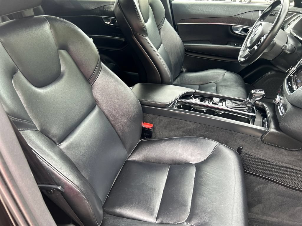 2020 Volvo XC90 Momentum - Photo 14