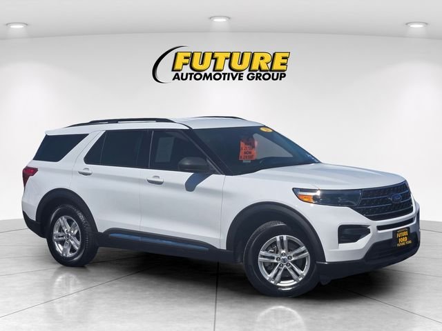 Used 2020 White Ford XLT image 1