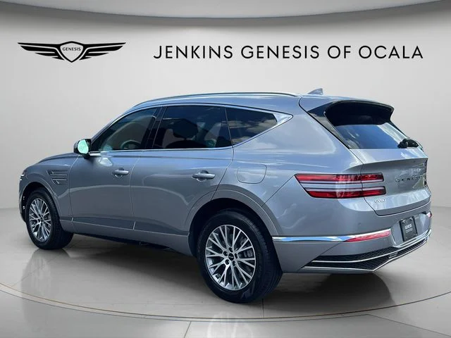 Used 2025 Silver Genesis 2.5T image 5