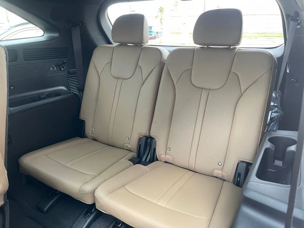 New 2026 White Kia X-Line SX Prestige image 16