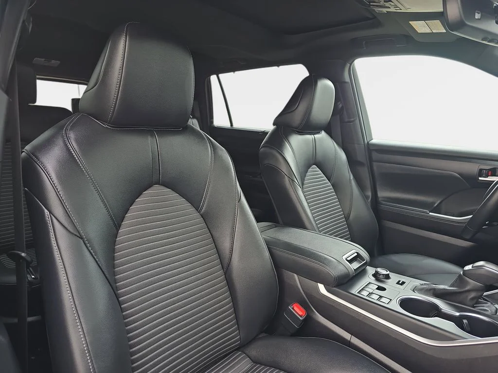 Used 2025 Blue Toyota XSE image 12
