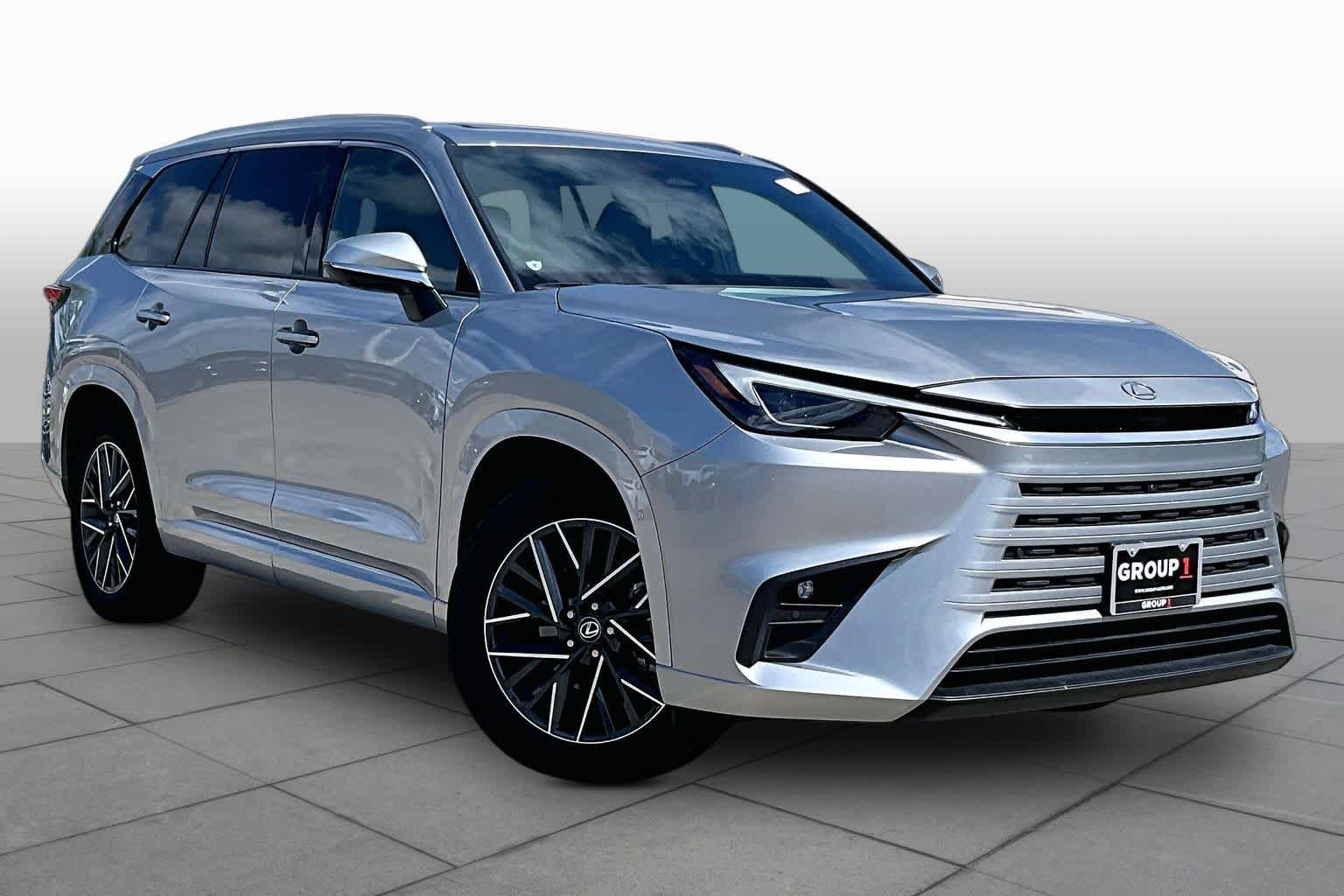 Used 2025 Celestial Silver Metallic Lexus Premium image 3
