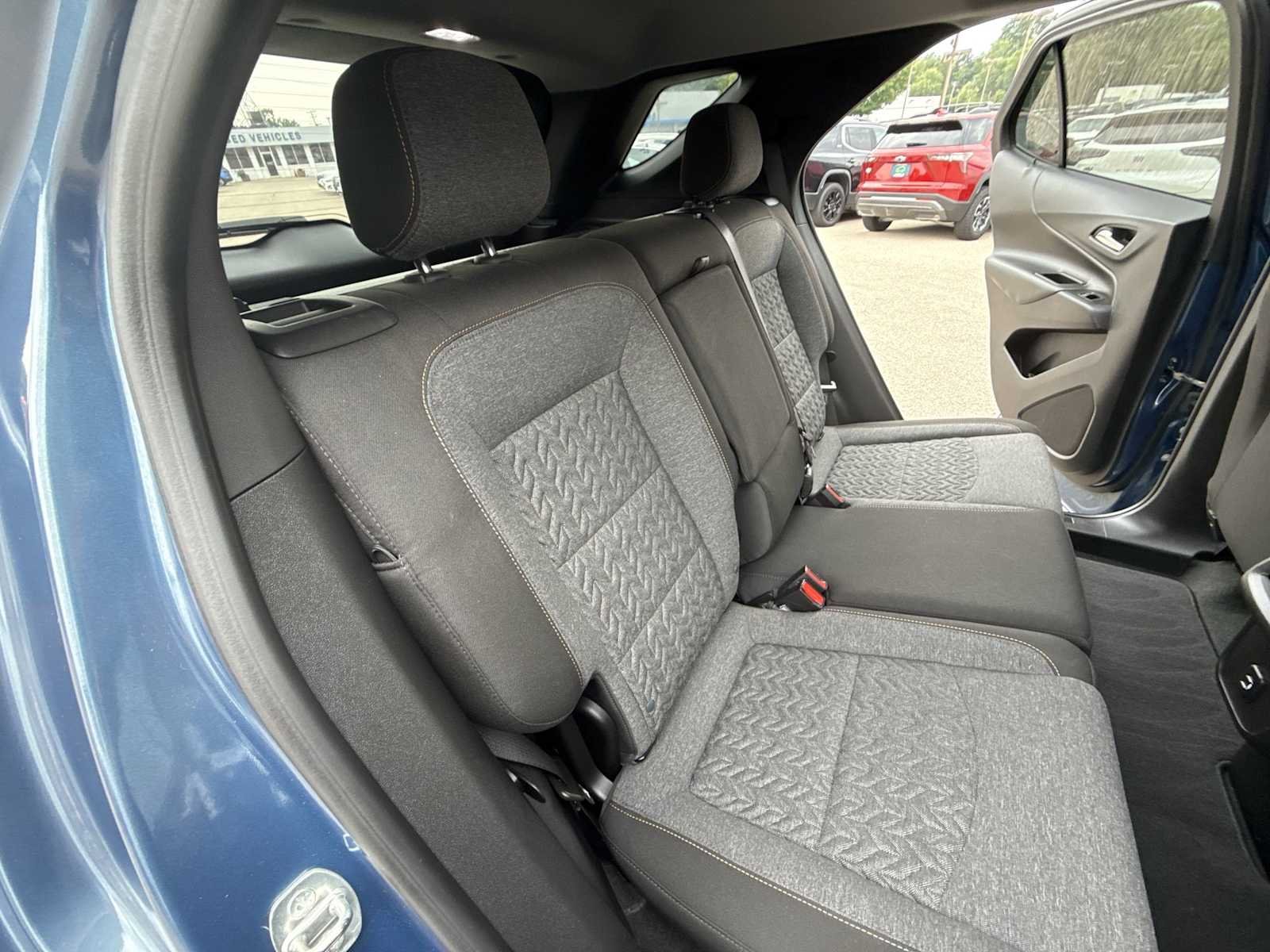 2024 Chevrolet Equinox LT - Photo 25