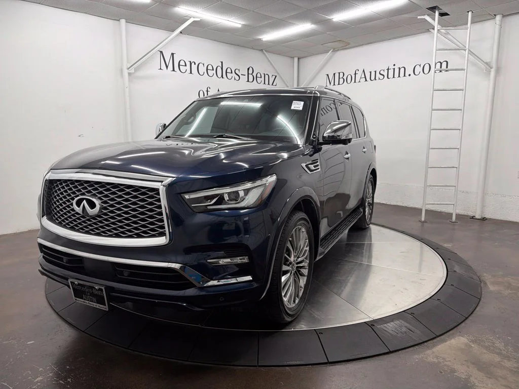 Used 2021 Blue INFINITI Sensory image 3