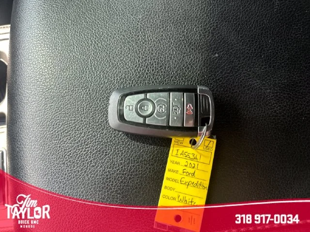 Used 2021 White Ford XLT image 30