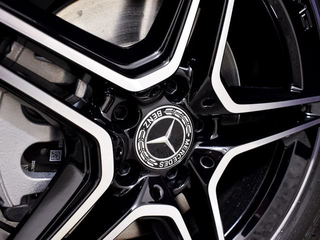 New 2026 MANUFAKTUR Patagonia Red Metallic Mercedes-Benz GLA 250 image 56