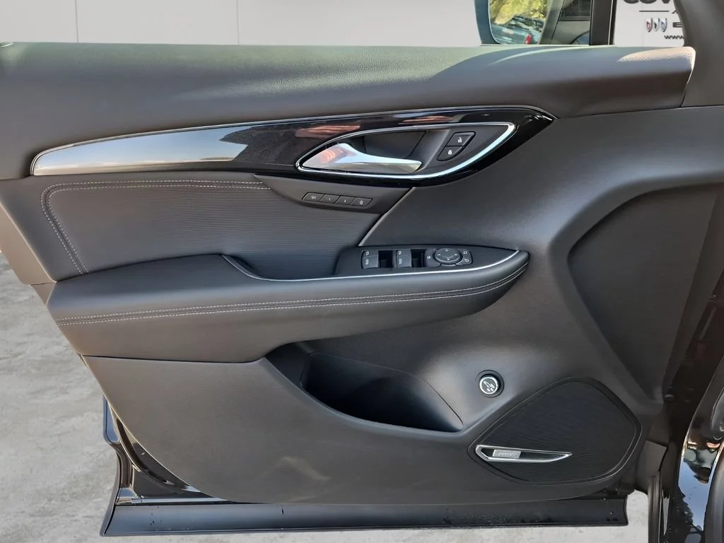 New 2026 Ebony Twilight Metallic Buick Preferred image 27