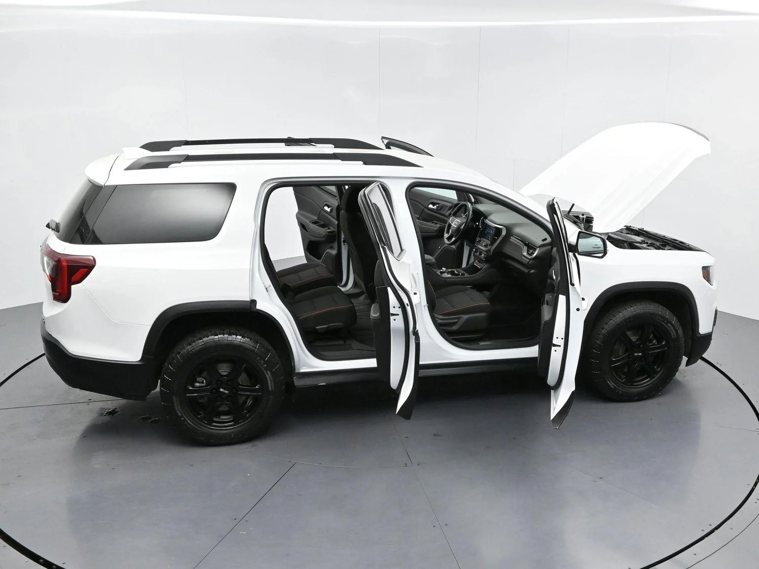 Used 2023 Summit White GMC AT4 image 40