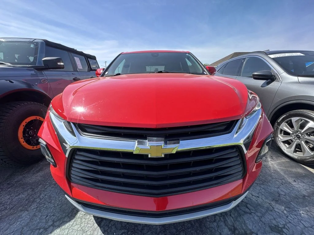 Used 2021 Red Chevrolet LT image 26