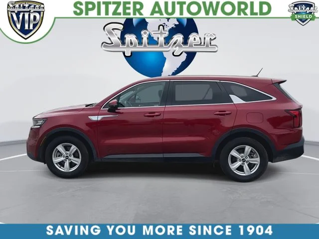 Used 2022 Red Kia LX image 6