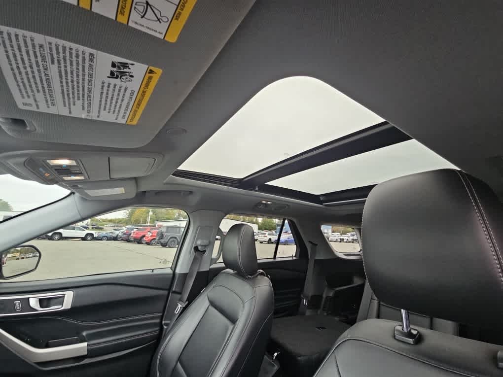 Used 2022  Ford XLT image 6
