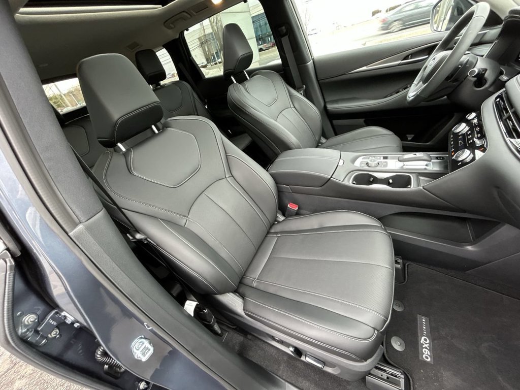 Certified Used 2026 Blue INFINITI LUXE image 16