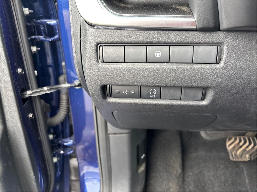 Used 2023 Blue Nissan SV image 33