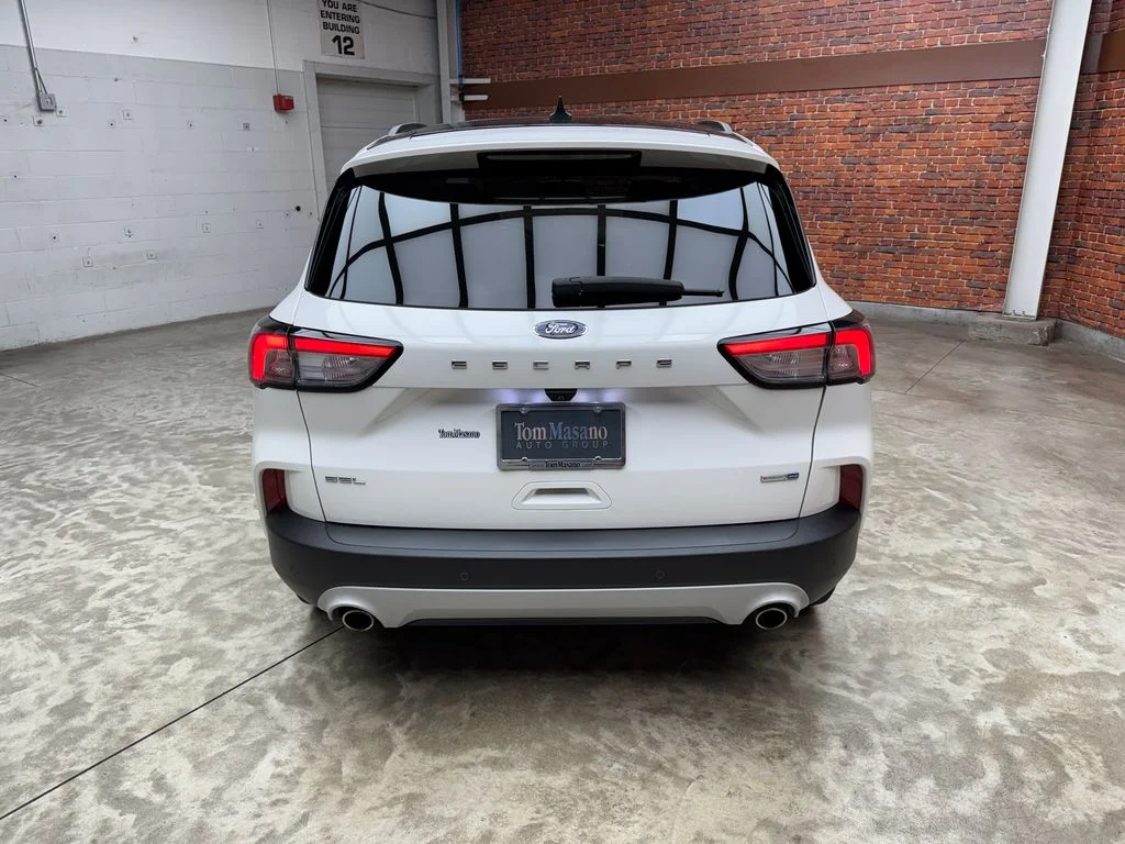 Certified Used 2020 White Metallic Ford SEL image 4