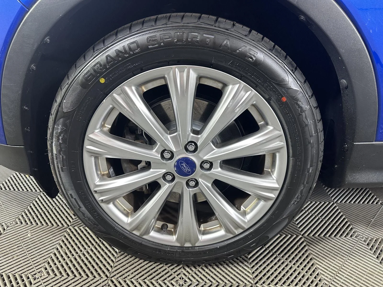 Used 2017 Lightning Blue Ford Titanium image 13