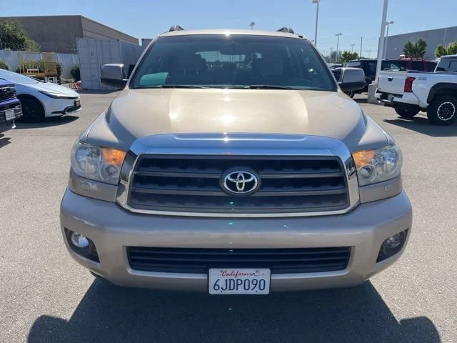 Used 2008 Beige Toyota SR5 image 2