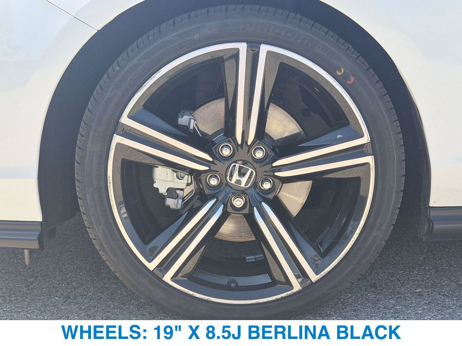Used 2025 White Honda Sport image 11